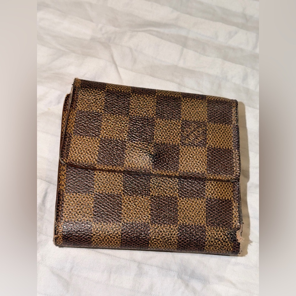 Louis Vuitton Brown Checkered Wallet - Picture 2 of 12